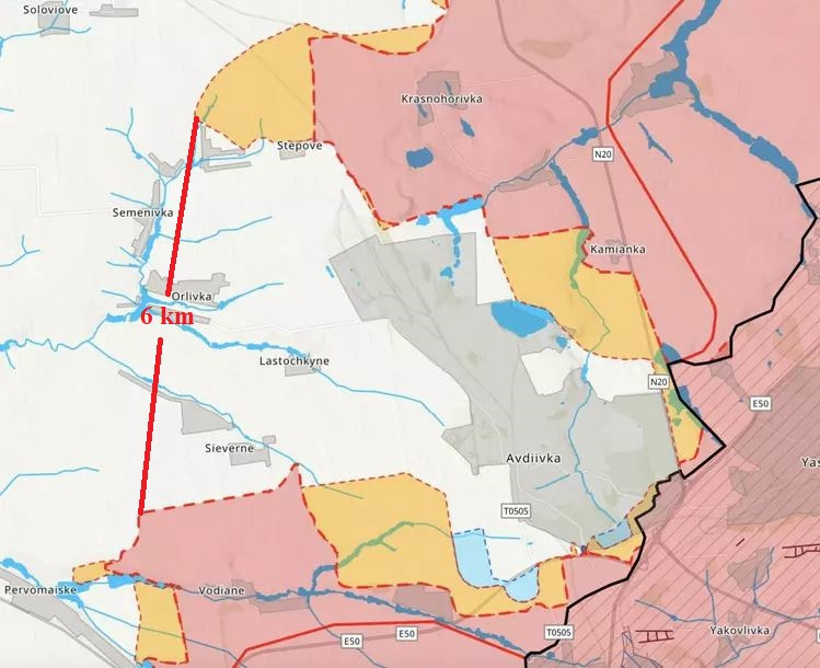 Tuy nhiên, lãnh đạo quân đội Ukraine cũng phải thừa nhận rằng, các điểm cao chiến thuật ở sườn bắc và nam Avadivka đã nằm trong tầm kiểm soát của quân đội Nga. Đồng thời, Avadivka chỉ có mặt trận rộng 6 km trước khi bị bao vây hoàn toàn, các kênh tiếp tế từ Avdiivka về hậu phương của Ukraine cũng đang bị quân đội Nga phong tỏa bằng pháo hạng nặng.