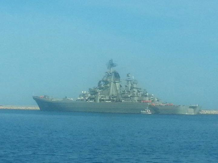 Chuyến đi của Đô đốc Lazarev về “nhà mới”, đã thu hút sự chú ý theo dõi của các lực lượng hải quân nhiều quốc gia. Tàu Đô đốc Lazarev phục vụ trong biên chế Hạm đội Thái Bình Dương của Hải quân Liên Xô và trở thành tàu nổi mạnh nhất.