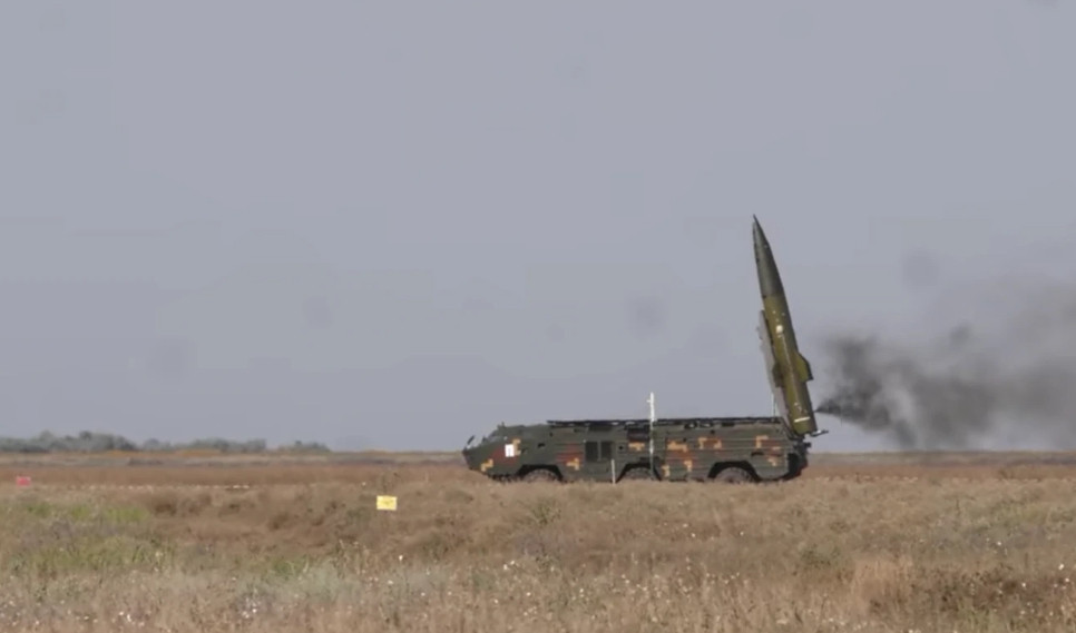 Hiện phía dân quân cũng như Quân đội Nga không biết tên lửa Tochka-U của Quân đội Ukraine được phóng chính xác từ khu vực nào, cũng như thực tế là tại sao hệ thống phòng không của cả Nga và lực lượng dân quân không thể phát hiện và đánh chặn? Nguồn ảnh: Pinterest.