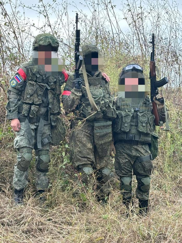 Lời xác nhận trên được phía Hàn Quốc đưa ra sau khi kênh Military Summary, chuyên cung cấp các thông tin quân sự của Ukraine, cho biết lực lượng đặc nhiệm Ukraine đã bắt giữ binh lính Triều Tiên kể trên, khi họ triển khai các chiến dịch ở Kursk, vùng lãnh thổ phía tây nước Nga. Mặc dù thông tin của Military Summary được đưa ra, tuy nhiên cũng không có thông tin chi tiết nào được cung cấp.