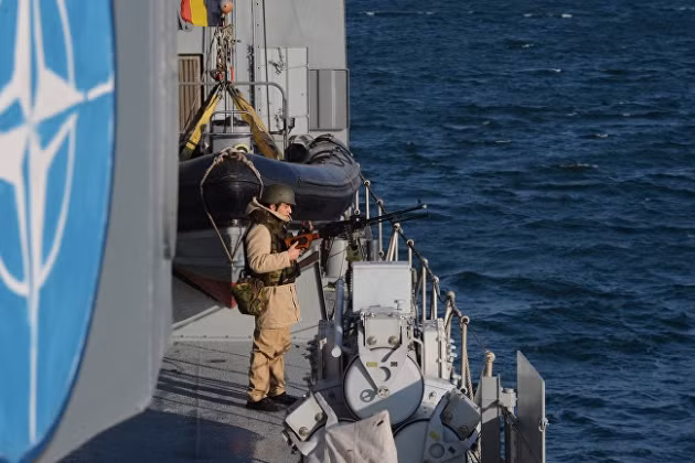 Trong bối cảnh tình hình Miền Đông Ukraine căng thẳng, khối Liên minh quân sự Bắc Đại Tây Dương (NATO), có thể giành được quyền triển khai hàng chục tàu chiến và tàu ngầm của mình trong khu vực Biển Đen, bỏ qua Công ước Montreux.