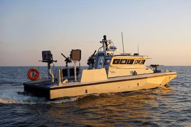 Để giúp Hải quân Ukraine khôi phục một phần khả năng chiến đấu, Mỹ mới đây đã thông báo cung cấp 6 tàu tuần tra Metal Shark mới cho Hải quân Ukraine, để thay thế các tàu pháo tuần tra lớp Gyurza-M. Hiện tại, các tàu tuần tra Metal Shark đã làm nhiệm vụ ở Biển Đen. 