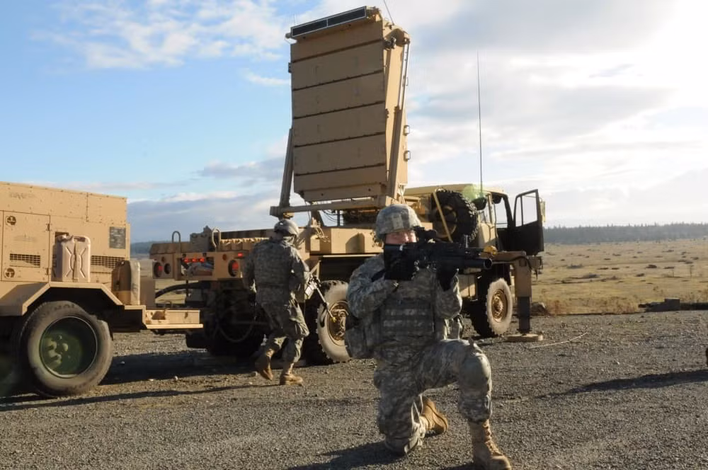 Ngay sau khi pháo binh Nga khai hỏa, radar AN / TPQ-3G có thể xác định được vị trí chính xác trận địa của pháo binh Nga. Đồng thời, radar AN / TPQ-3G có tác dụng kép, khi có thể phát hiện được máy bay không người lái của Nga.