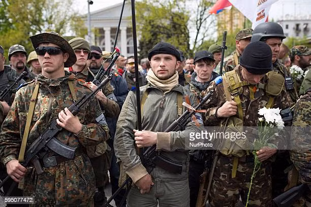 Khi nội chiến Ukraine bùng nổ năm 2014, Tiểu đoàn Somalia của dân quân được thành lập, trang bị tiểu liên AK-47, mặc áo phông, quần đùi và đi dép tông. Và sự xuất hiện của lực lượng này, được truyền thông phương Tây gọi là “cướp biển”.