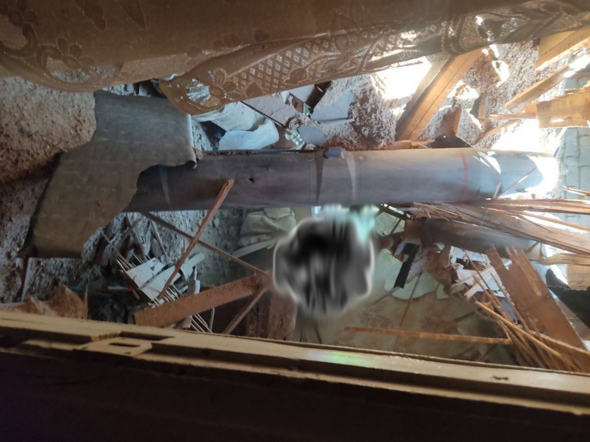 Mặt khác, chính phủ Mỹ cũng thừa nhận rằng, họ đã cung cấp cho Ukraine tên lửa chống bức xạ tốc độ cao AGM-88 HARM và quân đội Ukraine tuyên bố, đã phá hủy 17 hệ thống phòng không của Nga, bằng các tên lửa chống bức xạ được Mỹ hỗ trợ, chỉ trong vòng 3 ngày.