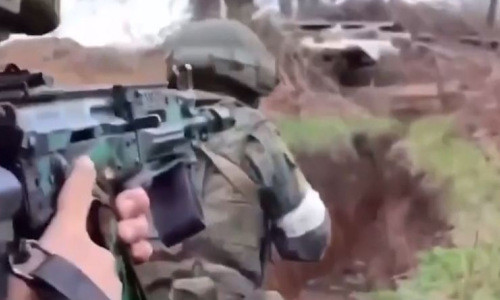 Theo một số thông tin, tổn thất của hai bên tại làng Pavlovka không hề nhỏ; chỉ tính riêng Quân đội Ukraine đã bị loại khỏi vòng chiến đấu tại đây đến 1.400 quân; 