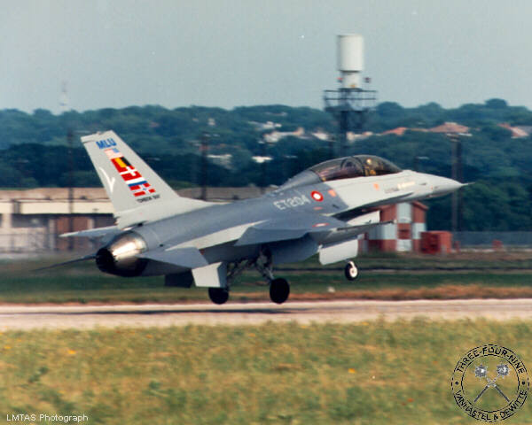 Loại tiêm kích F-16 mà phương Tây cung cấp cho Ukraine, nhiều khả năng là biến thể MLU, đã được các đồng minh NATO như Na Uy, Đan Mạch và Hà Lan loại khỏi biên chế chiến đấu.