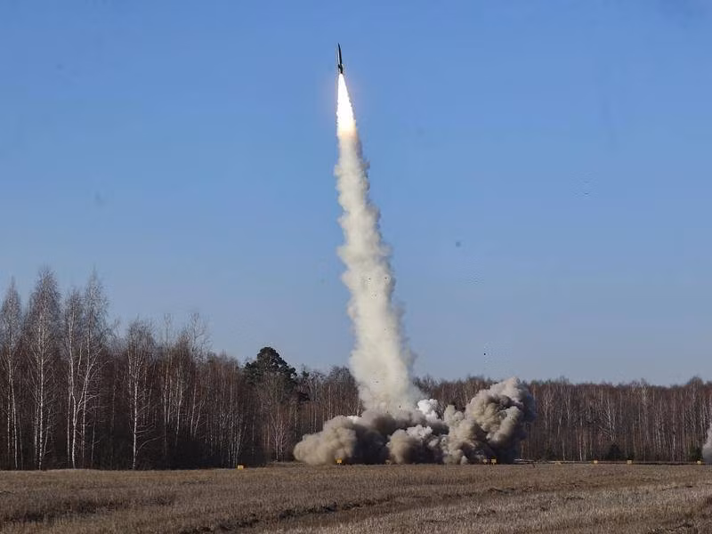 Từ góc độ này, một trong những mục tiêu của "chiến dịch quân sự đặc biệt" của quân đội Nga tại Ukraine, mà Tổng thống Nga Vladimir Putin tuyên bố trước đó; đó là "phi quân sự hóa" Ukraine về cơ bản đã đạt được. 