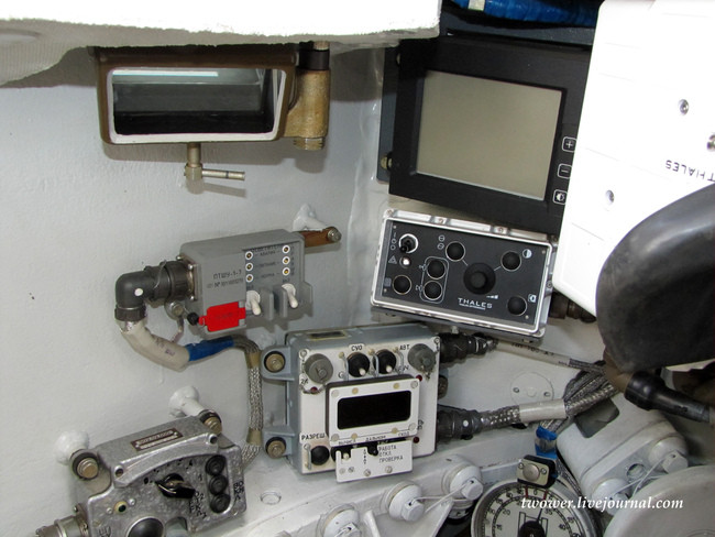 Kính ngắm ảnh nhiệt được Nga sản xuất, không chỉ để lắp trên xe tăng, mà còn được lắp đặt trên nhiều phương tiện chiến đấu mặt đất và mặt nước như xe chiến đấu bộ binh, pháo tự hành và các phương tiện chiến đấu bộ binh khác. 