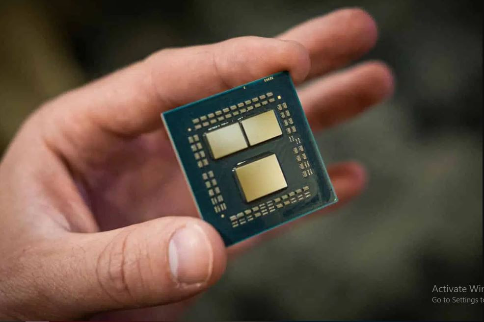 Ví dụ, các chip FPGA mới của Nga thuộc dòng 5578TS084, 5578TS094, 5576ХС1Т có thể thay thế các chip nhập khẩu. Và trên thực tế, chính lệnh trừng phạt của phương Tây đã thúc đẩy Nga hoàn thiện công nghệ sản xuất chip.