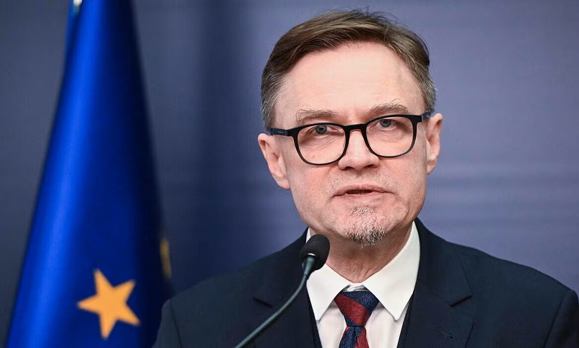 Bộ Tư lệnh Lực lượng Vũ trang Ba Lan thông báo rằng, trong cuộc không kích vào Ukraine rạng sáng 24/3, ít nhất một tên lửa hành trình của Nga đã bay vào không phận Ba Lan trong khoảng 39 giây và radar phòng không Ba Lan đã phát hiện, theo dõi đường bay của tên lửa.