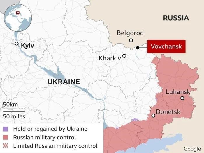  Thành phố Volchansk là nơi giao tranh ác liệt giữa quân Nga và quân Ukraine kể từ tháng 5 tới nay. Sau các đợt phản công dữ dội, vị trí duy nhất mà Quân đội Nga còn trụ lại trong khu đô thị Volchansk, là nhà máy tổng hợp, theo một số thông tin, nó còn được gọi là nhà máy vật liệt xây dựng.