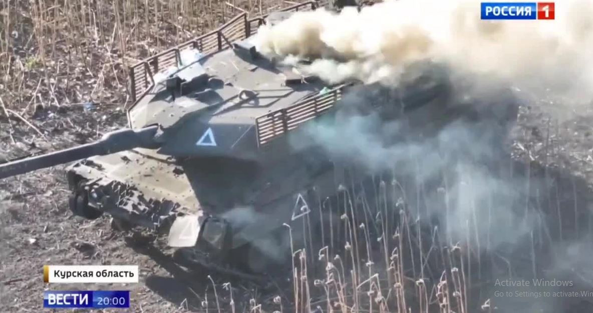 Leopard 2, được coi là một trong những xe tăng cân bằng nhất của phương Tây, cũng có những điểm yếu ở một số khu vực cụ thể, đặc biệt là xung quanh tháp pháo và giáp hông. Ở Ukraine, Leopard 2 đã bị phá hủy bởi tên lửa chống tăng và các thiết bị nổ tự chế, thường được quân Nga sử dụng.