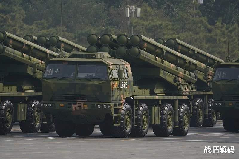 Ví dụ, MRLS có bắn đạn dẫn đường tầm xa PHL-191 mới nhất, sử dụng thiết kế modul 8 ống 370mm của Trung Quốc đã được triển khai ở Quân khu Đông và Tây. Trước đó, loại MRLS loại lớn PHL03 (sao chép BM-27 của Liên Xô) mới lần đầu đưa vào biên chế, vẫn sử dụng thiết kế truyền thống kiểu Liên Xô. 