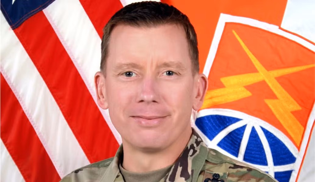 Điều này đã được xác nhận bởi Trung tướng Richard Moore, Phó Tham mưu trưởng Không quân Mỹ, phụ trách về Chương trình phát triển và mua sắm của Không quân Mỹ đưa ra vào giữa tháng 4 trước các nhà lập pháp Mỹ.