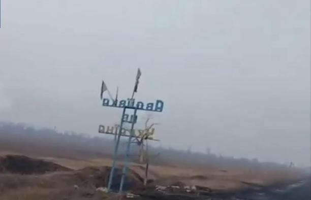 Tuy nhiên, chiến thắng tại Avdiivka Nga phải trả giá không hề nhẹ. Theo thông tin được truyền thông Ukraine và phương Tây đăng tải, Quân đội Nga thương vong hàng chục nghìn quân trong chiến dịch và mất một số lượng lớn xe bọc thép và máy bay.