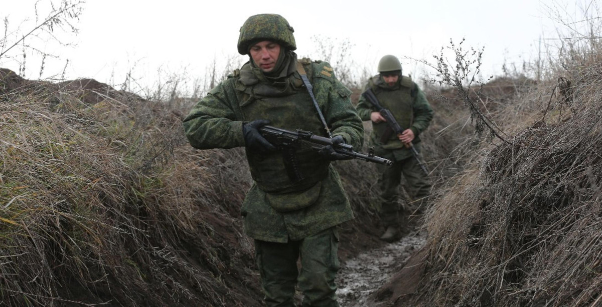 Bộ Nội vụ Ukraine cũng nhấn mạnh rằng, lực lượng biên phòng Ukraine không nhận được thông tin nào từ phía Nga, về bất kỳ sự cố nào ở khu vực biên giới.