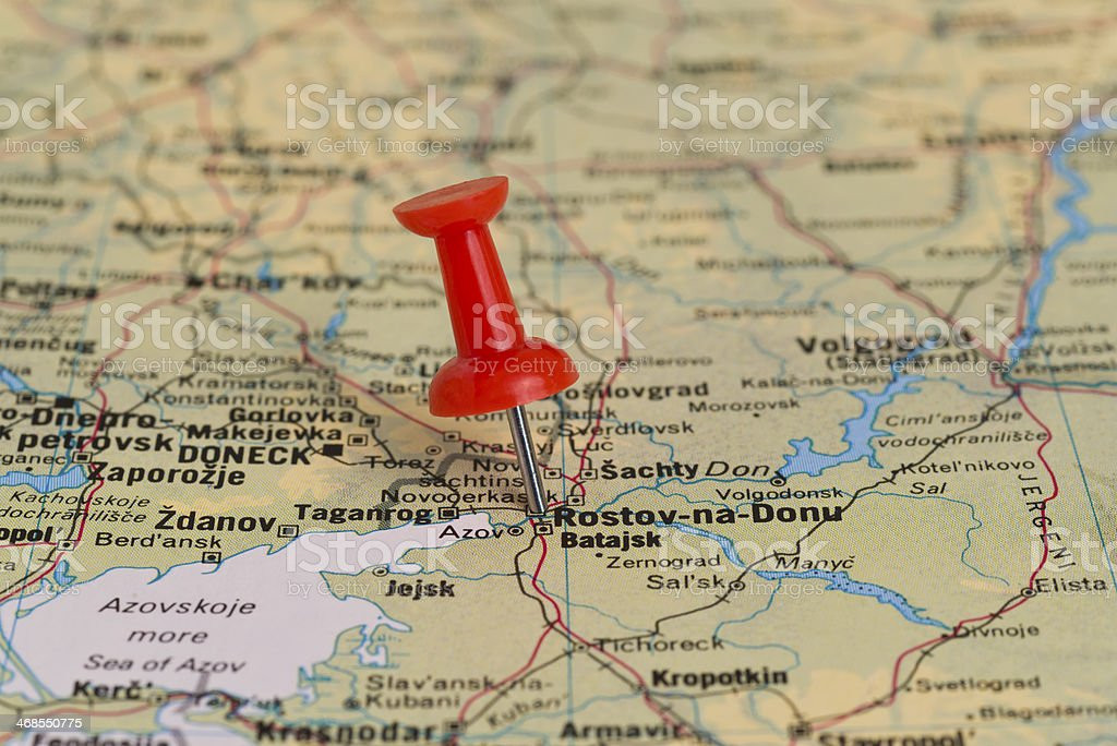 Bộ Nội vụ Ukraine cho biết thêm, khu vực Rostov giáp với cả phần lãnh thổ do chính quyền Ukraine kiểm soát trong khu vực tỉnh Luhansk và phần biên giới không do chính phủ Ukraine kiểm soát (phần các nước cộng hòa ly khai), dài hơn 400 km. 