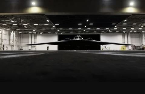 Những điều kiện khắt khe với công tác bảo quản của B-2 như máy bay cần được bảo quản trong nhà chứa, được trang bị máy lạnh đặc biệt và tránh mưa. Chính vì điều này, nên máy bay B-2 chỉ được triển khai bên trong lãnh thổ Mỹ. Ảnh: USAF.