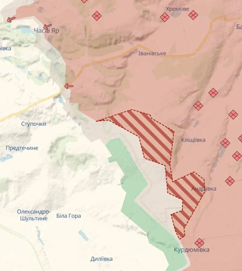 Trong khi đó, tình hình AFU ở “lò lửa Chasov Yar” đang rất khó khăn, quân Ukraine ở đây không thể trụ được nữa. Binh lính Ukraine tại đây cho biết, họ không thể giữ được thành phố nếu quân Nga và bắt đầu giao tranh trong đô thị, thì mọi chuyện sẽ kết thúc với chiến thắng của RFAF.
