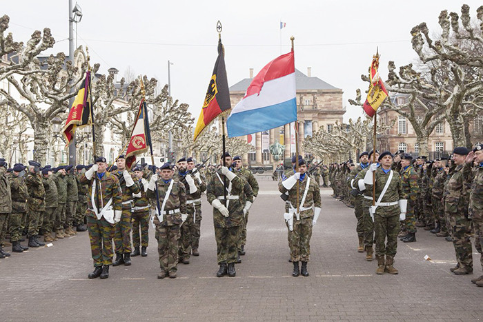 Thông tin Ba Lan bắt được điệp viên cấp cao nhất của Nga trong lịch sử NATO, một trung tướng chỉ huy của Quân đoàn châu Âu (Eurocorps) đã bị cáo buộc là gián điệp của Nga. Nếu thực sự như vậy, thì đây là một “con cá lớn”.