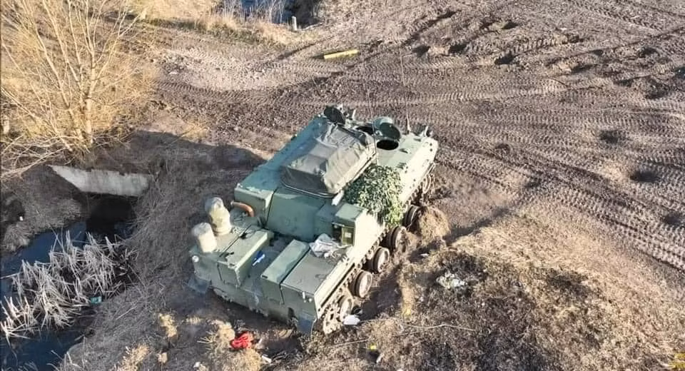 Tính đến ngày 3/4, Bộ Ngoại giao Ukraine thông báo trên “mạng xã hội” rằng, đã có 18.000 quân Nga bị “tiêu diệt”; và trong “danh sách” từ ngày 26/3 đến ngày 3/4, họ cũng tuyên bố rằng, “7 phương tiện phóng tên lửa đạn đạo tầm ngắn của quân đội Nga đã bị phá hủy”.