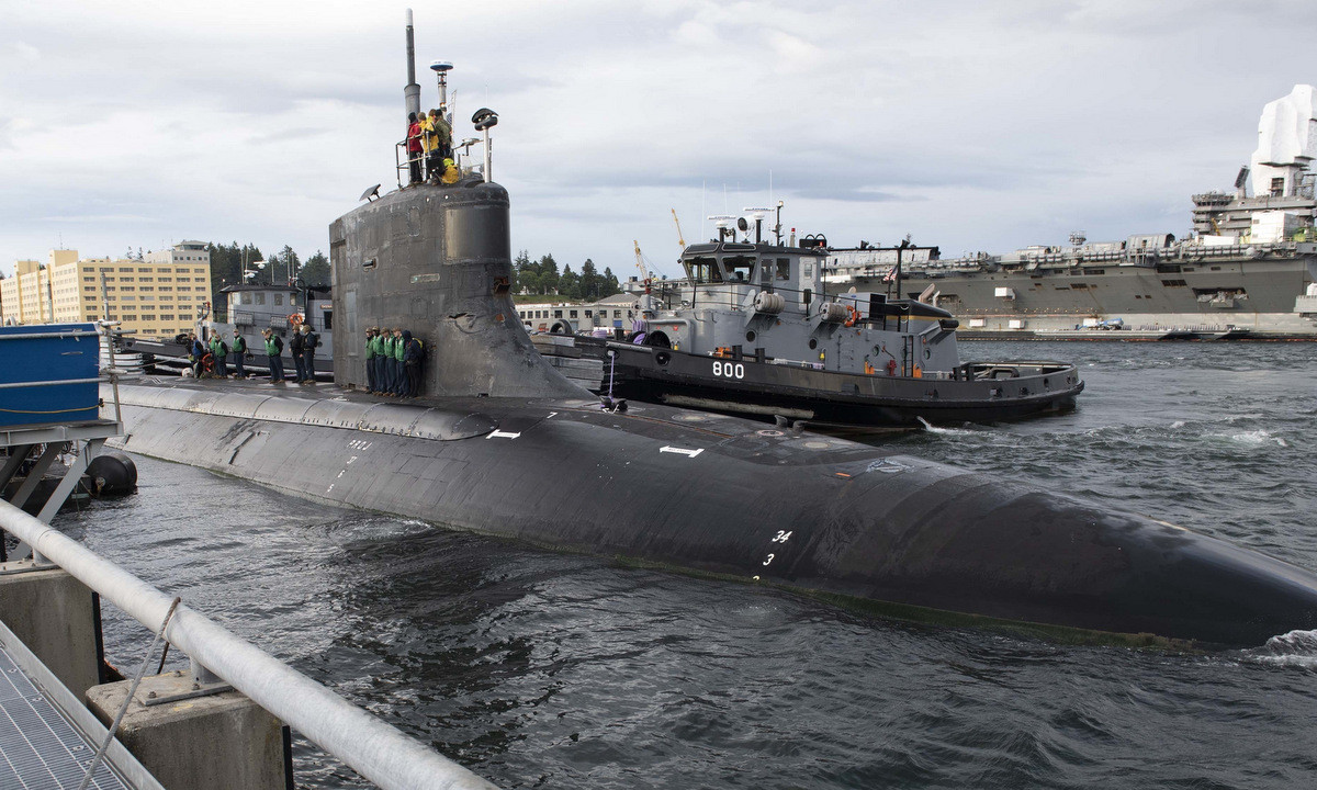 Hiện nay, tàu ngầm Connecticut và các tàu chị em của nó là Sea Wolf và Jimmy Carter được biết đến với những chuyến tuần tra bí mật dài ngày dưới lớp băng ở Bắc Cực. Điều này được hiểu rằng, các tàu ngầm hạt nhân này cũng có thể tham gia vào một số lượng lớn các nhiệm vụ khác, như thu thập thông tin tình báo.