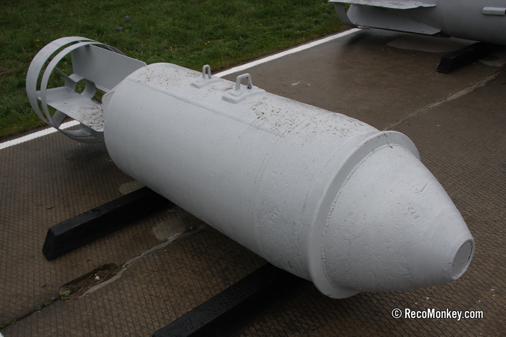 Cho dù Nga có sử dụng tới hàng trăm viên đạn pháo, cũng không thể phá hủy một tòa nhà chứ đừng nói đến các lối đi ngầm; vì vậy, chỉ có thể sử dụng các loại bom hạng nặng như FAB-1500. Nhưng chi phí của một quả bom tấn như vậy là quá cao; ví dụ, chi phí của loại bom 1.500 kg lên tới 50 triệu rúp.