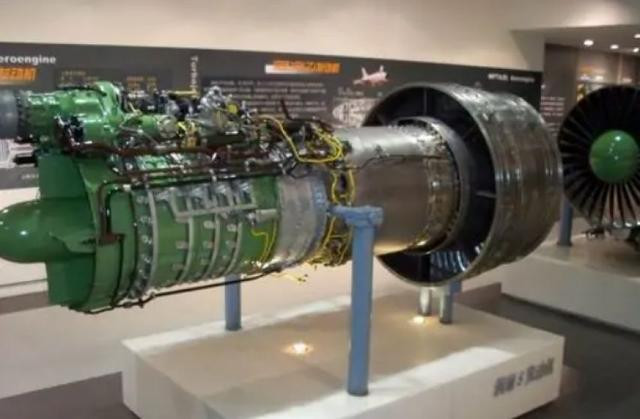 Vi sao Trung Quoc chua che tao duoc dong co phan luc?-Hinh-2