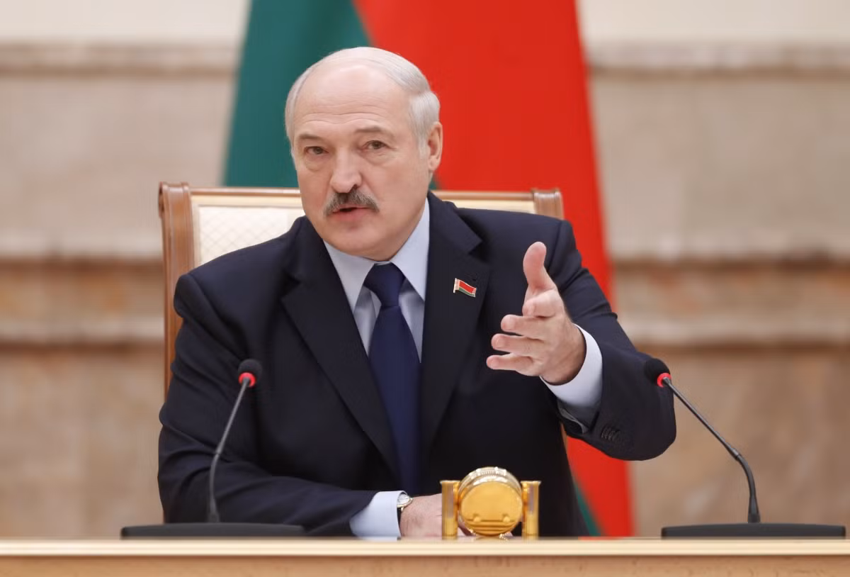 Hơn nữa, Tổng thống Lukashenko cho thấy mình là một đối tác khá khó chịu, liên tục lao vào cuộc “khẩu chiến” giữa phương Tây và Nga, điều đặc biệt là trước các sự kiện năm 2020.