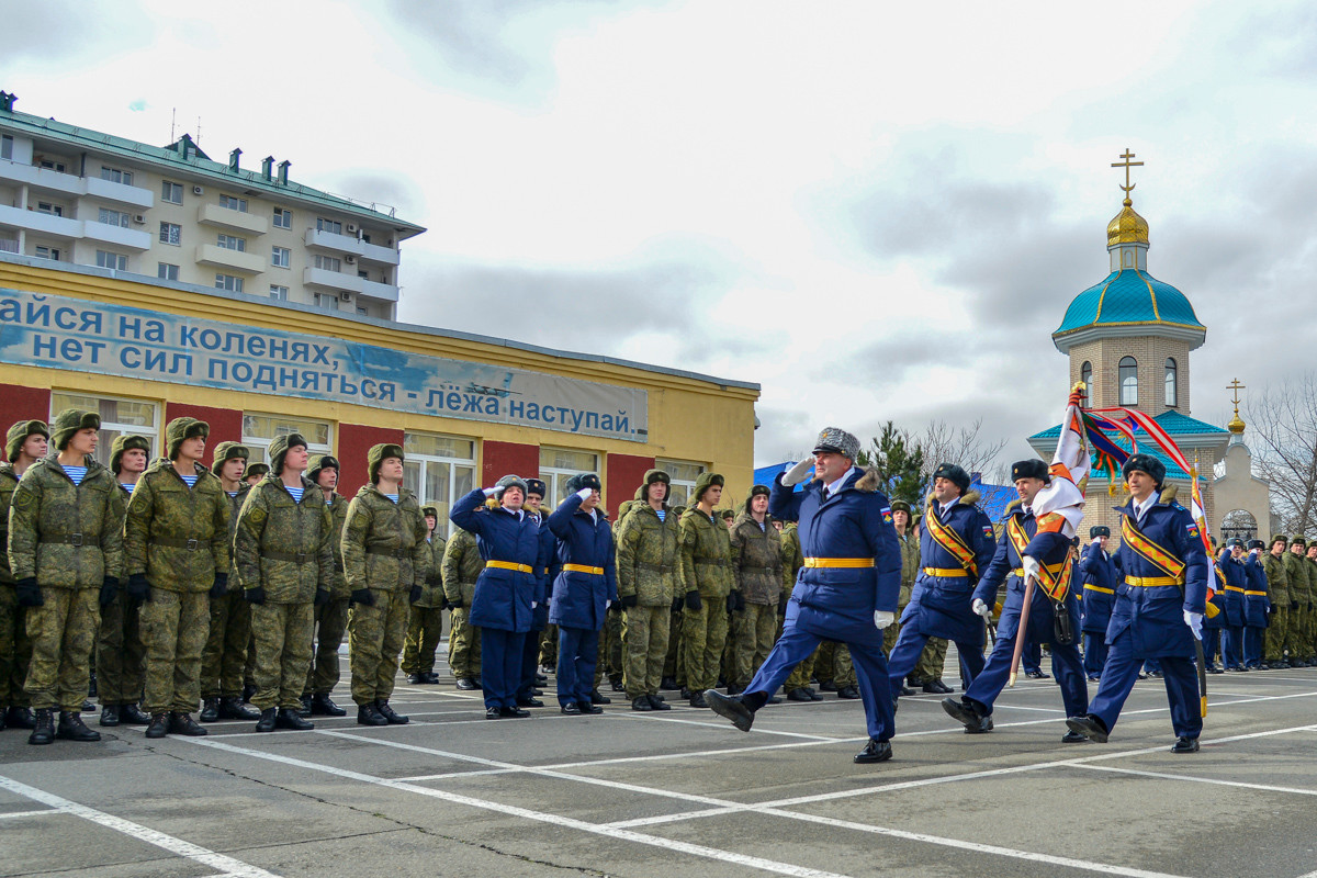 Hai trung đoàn xung kích đã được thành lập ở Pskov và Crimea, nằm trong đội hình các sư đoàn đổ bộ đường không nhằm củng cố năng lực tác chiến của lực lượng vũ trang ở miền tây và nam đất nước.