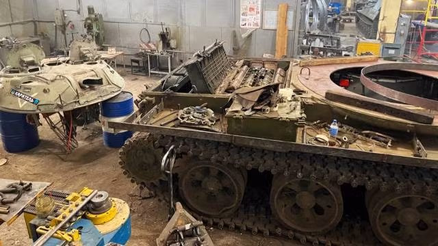 Ukraine “do” hang loat vu khi, tu cua Lien Xo cho den phuong Tay