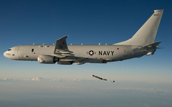 Nhiệm vụ của chiếc máy bay tuần tra chống ngầm P-3B là tiếp cận vùng biển cận biên của Bắc Băng Dương, gần giáp giới Na Uy và Nga; mục đích là thả các phao thủy âm gần căn cứ tàu ngầm của Liên Xô, để nắm bắt tốt hơn hoạt động di chuyển của các tàu ngầm hạt nhân của Hải quân Liên Xô. 