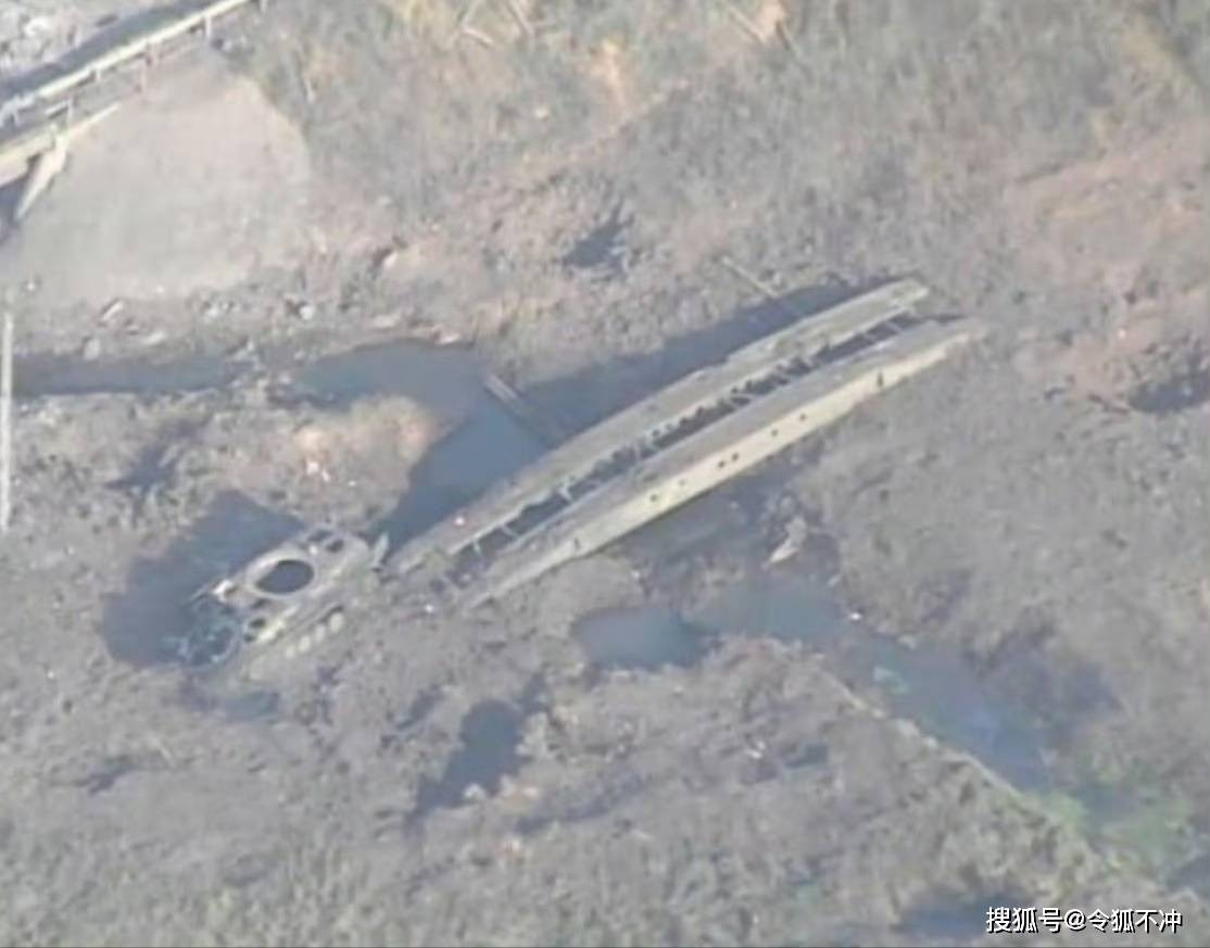 Được biết, Quân đội Nga đã điều Tập đoàn quân 41 từ Kupyansk đến chiến trường Bakhmut, với hy vọng nhanh chóng trấn áp đà phản công của quân Ukraine. Quân Ukraina vốn đã thiếu quân dự bị, nhưng lần này họ đã cố gắng điều 7 lữ đoàn đã nghỉ ngơi đầy đủ ra chiến trường, do vậy chiến trường Bakhmut lại tiếp tục rực lửa.