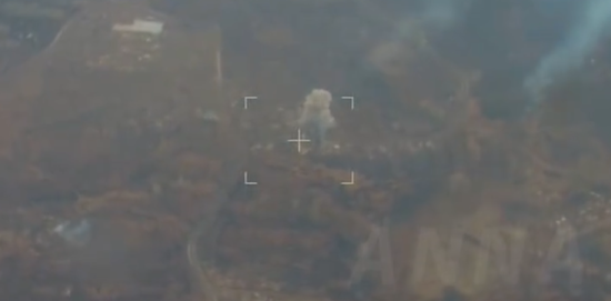 Tuyên bố của Ukraine về việc di chuyển và chiến đấu của Quân đội Nga, không thể được xác minh một cách độc lập. Tuy nhiên, Bộ Quốc phòng Nga đã ám chỉ trong một tuyên bố gần đây rằng, cuộc tấn công của Nga đang được đẩy nhanh với sự hỗ trợ của không quân.