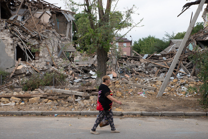 Hiện có thông tin cho rằng, chính quyền vùng Dnipropetrovsk đang rơi vào tình trạng hoảng loạn. Vitaly Kiselev, Trợ lý Bộ trưởng Bộ Nội vụ Cộng hòa Nhân dân Luhansk (LPR) tự xưng, ngày 2/8 cho biết, "Các cơ quan nhà nước tại Dnipropetrovsk đang thu dọn tài liệu”. 