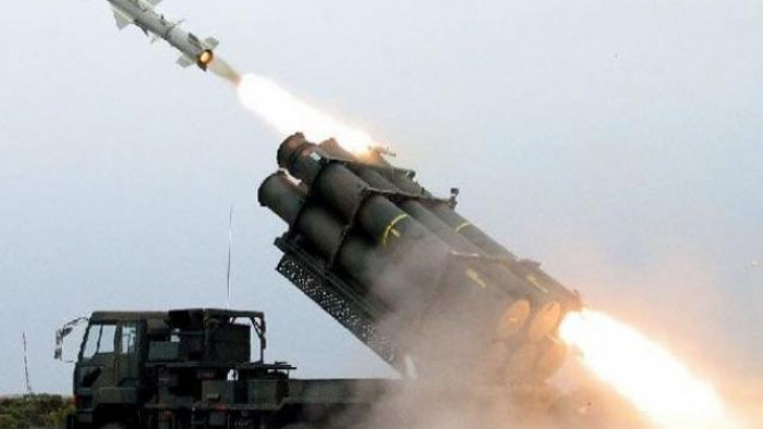 Điều này yêu cầu Nhật Bản phải đầu tư nghiêm túc vào hệ thống phòng thủ chủ động và thụ động để chống lại các mối đe dọa từ không quân và tên lửa từ Trung Quốc và Triều Tiên. Nhưng họ cũng phải tiến hành các cuộc tấn công tầm xa, với mục đích làm gián đoạn các hoạt động của đối phương.