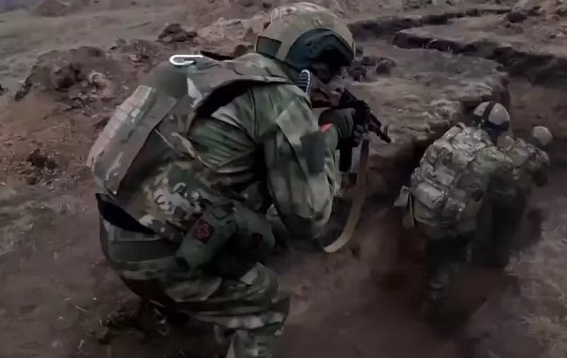 Mục đích của AFU là kéo quân đội Nga (RFAF) ở vùng Kursk, đến biên giới của tỉnh Belgorod lân cận, qua đó tạo cơ hội cho quân Ukraine bị mắc kẹt ở phía tây làng Gogolevka, ở phía tây nam thị trấn Sudzha rút lui an toàn. Tình báo Mỹ tiết lộ có hơn 2.500 quân Ukraine đã bị mắc kẹt trong khu rừng trồng, từ làng Gogolevka ở phía tây nam Sudzha, đến biên giới Sumy. 