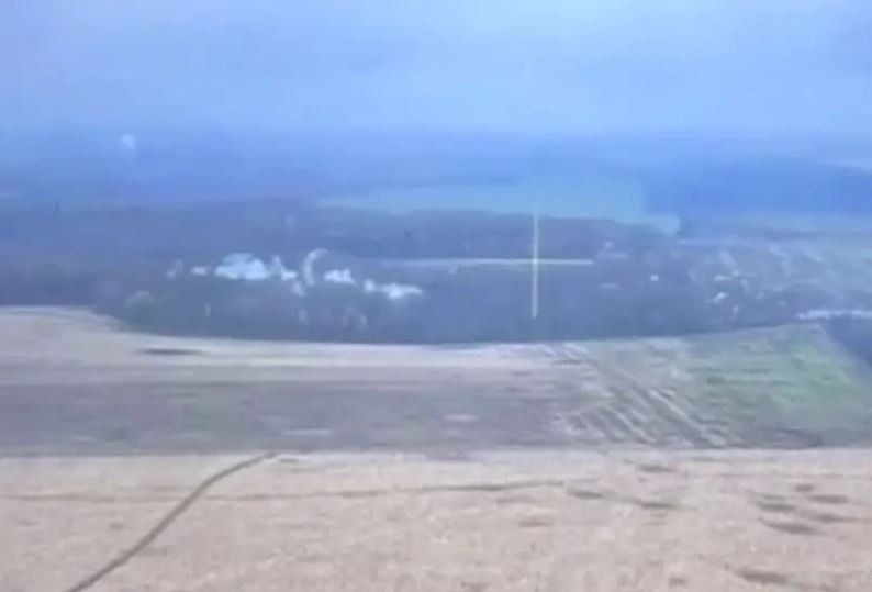 Đoạn phim về việc lực lượng không quân chiến thuật Nga sử dụng bom chùm RBK-500, nhằm vào các vị trí của Quân đội Ukraine (AFU) đã xuất hiện trên internet; chúng được đưa tin bởi cả các nguồn của Nga và Ukraine.