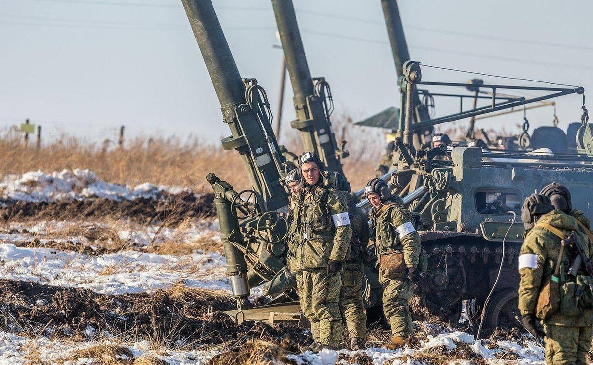 Mặc dù về sức mạnh của cối 2S4 là không phải bàn cãi, nhưng trên thực tế nó không thể phát huy tốt trong một cuộc chiến tổng lực như xung đột Nga-Ukraine đang diễn ra. Chúng ta chỉ thấy “Hoa tulip” xuất hiện trong chiến dịch tấn công Nhà máy thép Azovstal ở Mariupol vào năm ngoái.