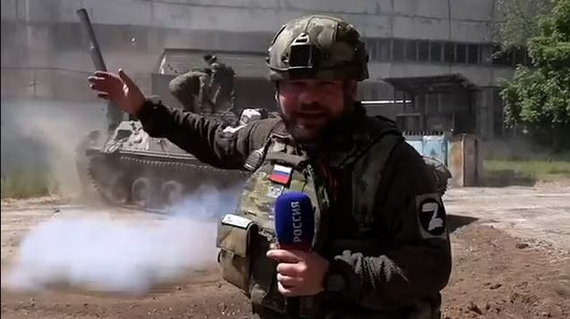 Nhưng nếu lực lượng Không quân Nga đủ mạnh, một đợt oanh tạc bằng máy bay ném bom sẽ nhanh và tiết kiệm chi phí hơn so với loại “siêu cối” này. Chỉ là trong cuộc xung đột Nga-Ukraine, Không quân Nga vì một số lý do không đóng vai trò lớn, nên Quân đội Nga mới dùng vũ khí cổ này mà thôi.