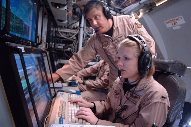 Trong bức điện của mình, bà Zakharova cho rằng, về sự cố gần đây khi một chuyên cơ dân sự trên đường từ Tel Aviv đến Moscow phải đổi hướng do một máy bay do thám của Mỹ đã thực hiện một cuộc tiếp cận, có thể gây nguy hiểm cho máy bay chở khách.