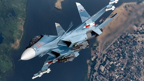 “Tôi đã ở giới hạn của mình; nỗi sợ hãi bao trùm lấy tôi đến nỗi nó thậm chí còn truyền tới đầu ngón chân tôi. Tôi hiểu rằng phi công Nga đang kiểm tra trình độ, bản lĩnh, kinh nghiệm của tôi và khả năng của máy bay F-35, khi họ bay áp sát.