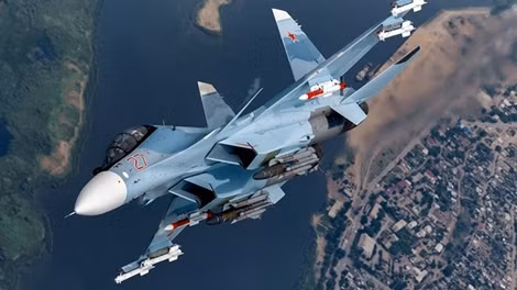 “Tôi đã ở giới hạn của mình; nỗi sợ hãi bao trùm lấy tôi đến nỗi nó thậm chí còn truyền tới đầu ngón chân tôi. Tôi hiểu rằng phi công Nga đang kiểm tra trình độ, bản lĩnh, kinh nghiệm của tôi và khả năng của máy bay F-35, khi họ bay áp sát.