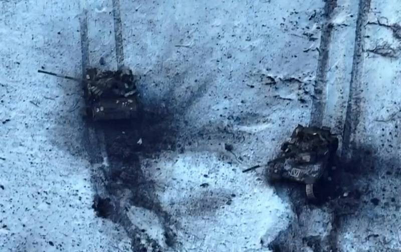 Mặc dù Quân đội Nga đang ở thế tấn công, nhưng nếu không thể kiềm chế ưu thế trên không (UAV) và hỏa lực pháo binh chính xác của quân đội Ukraine; khi các thiết bị hạng nặng bị hư hỏng hoặc trúng mìn, nếu kíp xe không bỏ phương tiện và thoát ra càng sớm càng tốt, thì sẽ biến thành “mồi” cho đạn pháo chính xác của Ukraine.