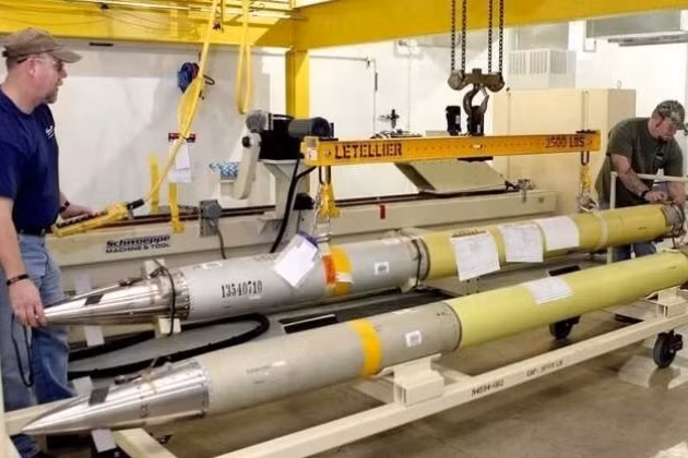 Ông Linganna nói, “Ở Ukraine, các thông tin cho thấy, quân đội của họ đang sử dụng tên lửa có dẫn đường bằng quán tính và GPS (GMLRS), có mức chính xác rất cao như tên lửa M31; đe dọa cắt đứt nguồn tiếp tế cho Quân đội Nga ở Kherson". 