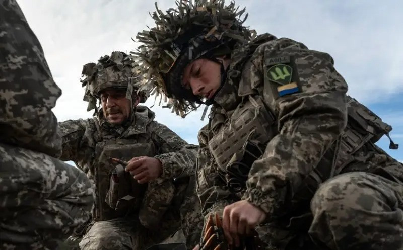 Để cứu vãn thất bại ở Kursk, Bộ Tổng tham mưu AFU đã triển khai "Tiểu đoàn Aidar", có tư thần chống Nga nhất đến mặt trận Kursk. Rõ ràng, Kiev hy vọng rằng, những người theo chủ nghĩa dân tộc cực đoan này có thể đóng vai trò ngăn chặn tuyến phòng thủ của AFU khỏi sự sụp đổ về mặt cấu trúc. 