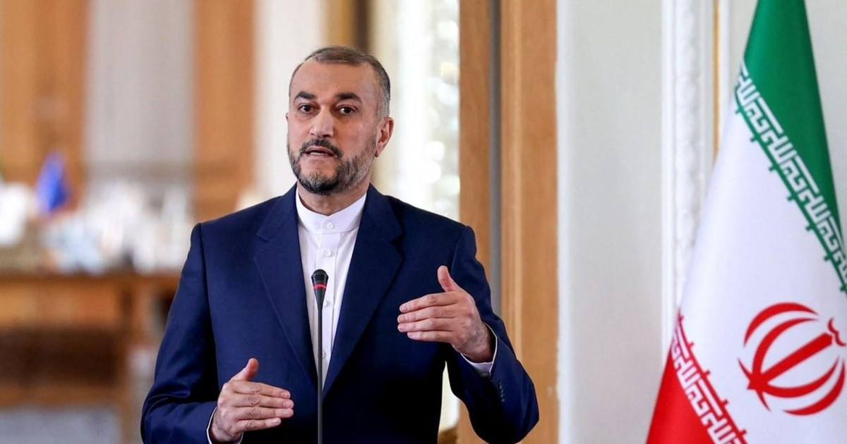 Trong cuộc phỏng vấn với hãng tin Iran Fars vào ngày 5/11, Bộ trưởng Ngoại giao Iran Hossein Amir Abdollahian thừa nhận rằng, việc giao UAV của Iran cho Nga đã thực sự diễn ra. Nhưng chúng xảy ra vài tháng trước khi bắt đầu chiến dịch đặc biệt ở Ukraine với số lượng rất nhỏ. 