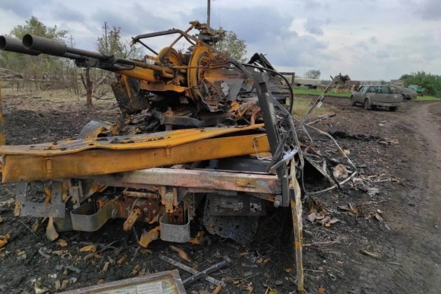 Kết quả của một loạt các cuộc tấn công và tập hợp lại bất thành, quân đội Ukraine đã dần hoàn toàn mất thế chủ động trong khu vực Kharkov và bắt đầu triệt thoái về hướng Tây.