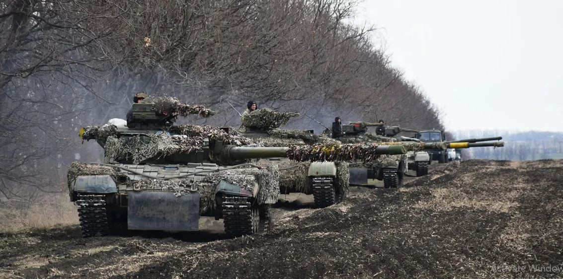 Theo chuyên gia Budanov, Quân đoàn 41 của Nga là lực lượng chiến đấu tinh nhuệ, được quân đội Nga điều động từ Novosibirsk của Quân khu Trung tâm để triển khai ở Luhansk để tăng cường cho hướng Kupyansk và Svato. Chính quân đoàn này năm ngoái liên tục tấn công quân đội Ukraine ở Kharkov.